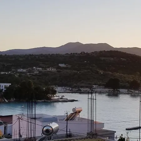 Klevis * Ksamil